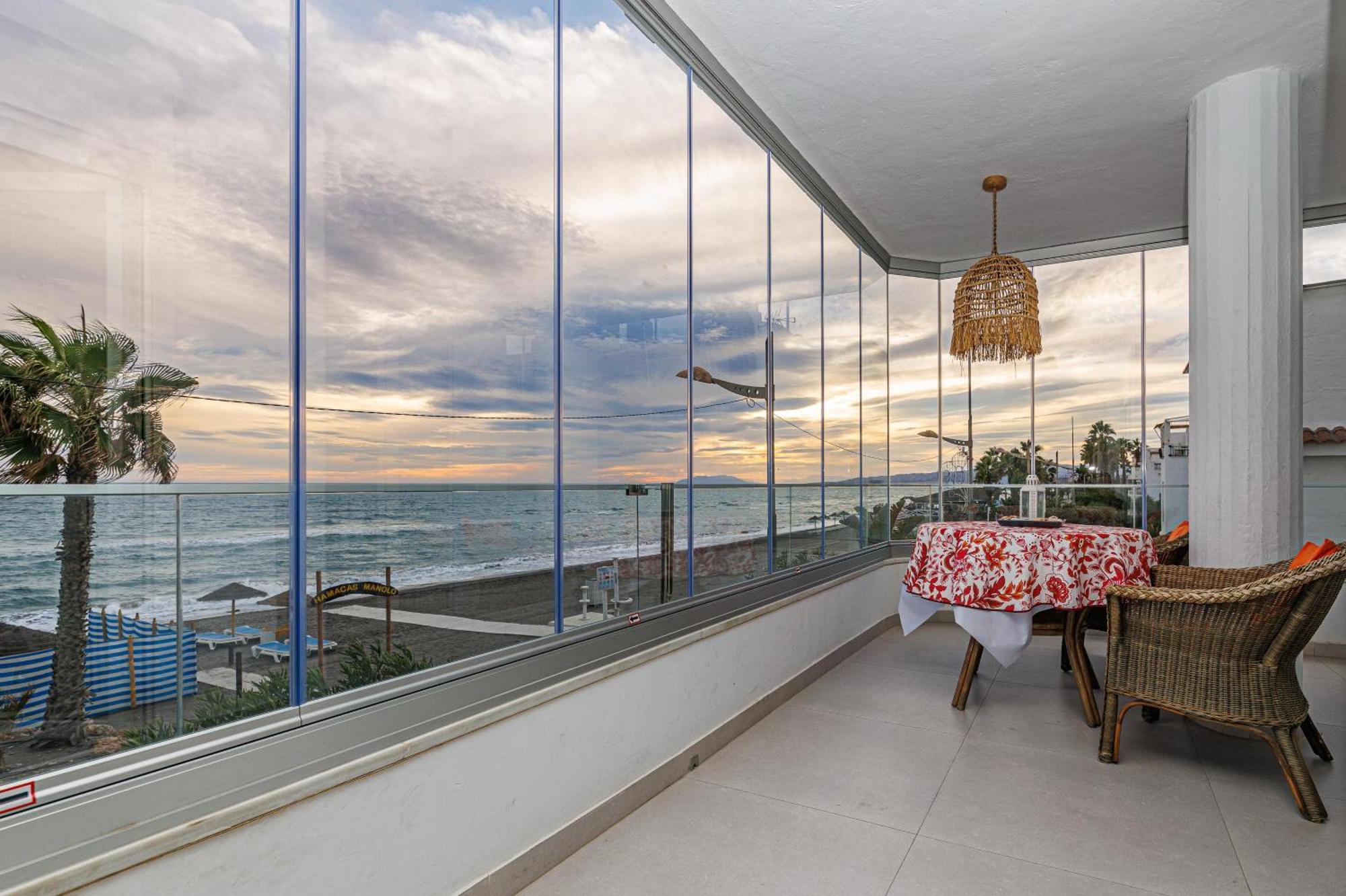 Laguna Beach Wohnung Mit Freiem Meerblick 토록스 외부 사진